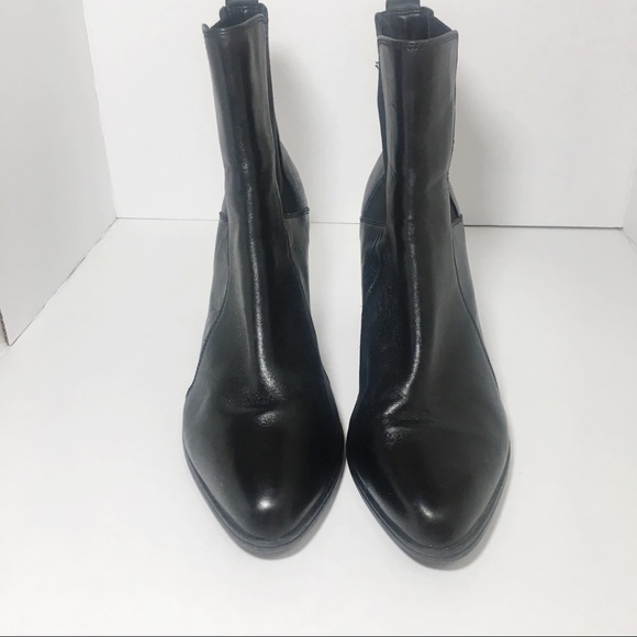 clarks artisan ankle boots